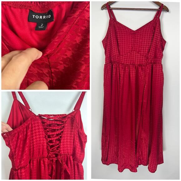 Torrid Women’s Plus 2 Red Fit & Flare Midi Dress Lace-Up Back - Picture 3 of 11